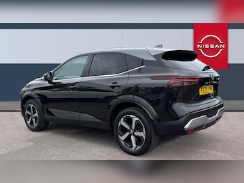 Used Nissan Qashqai 2021 for sale - 76196404: Photo 2