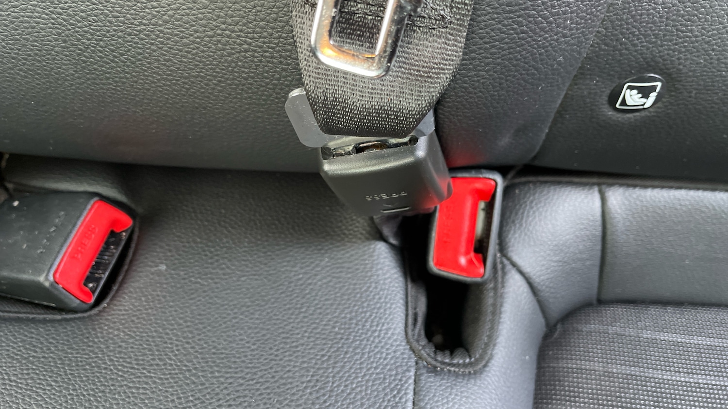 Used Kia Stonic 2018 for sale - 77983894: Photo 17