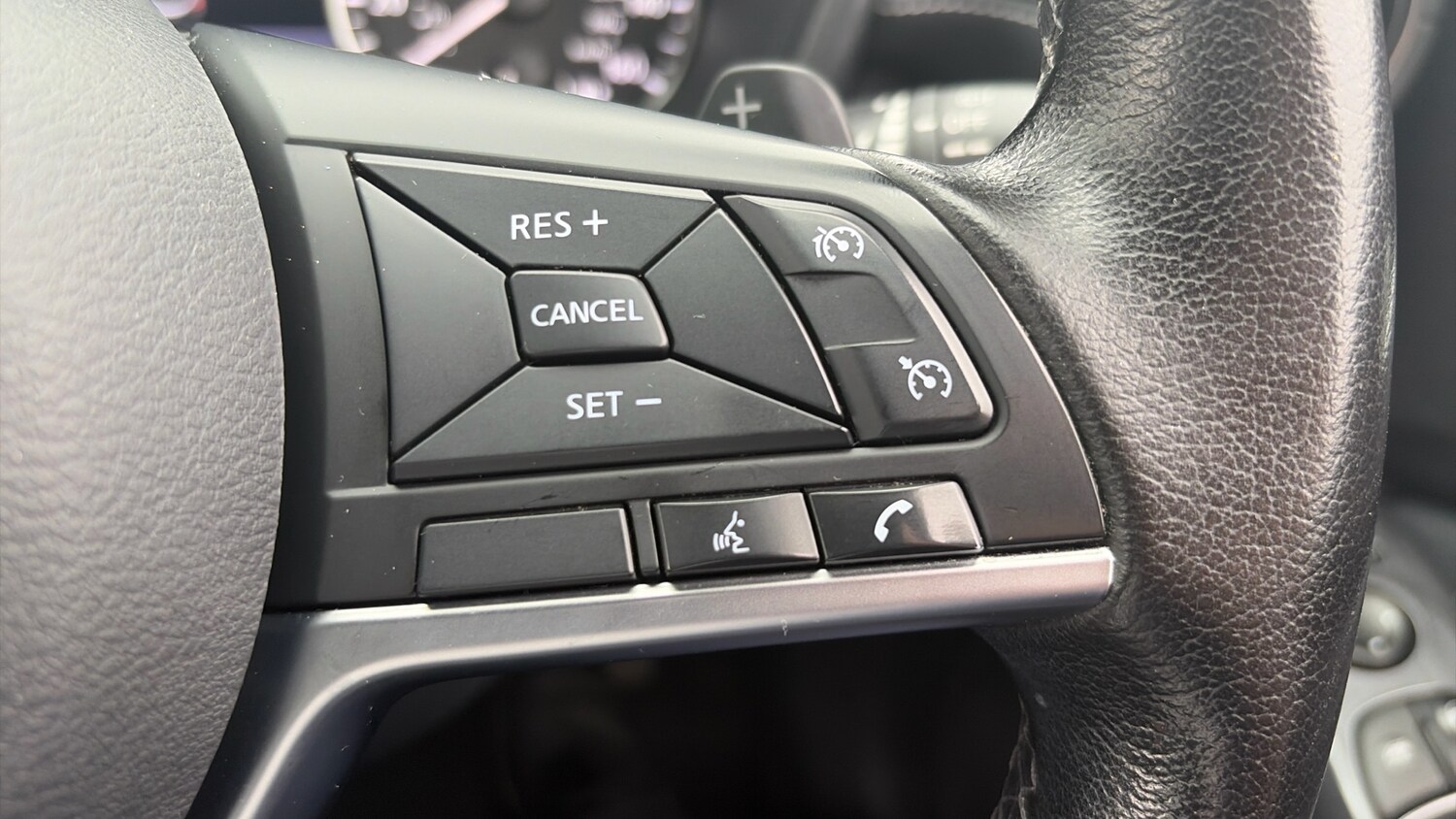 Used Nissan Juke 2021 for sale - 76366840: Photo 33