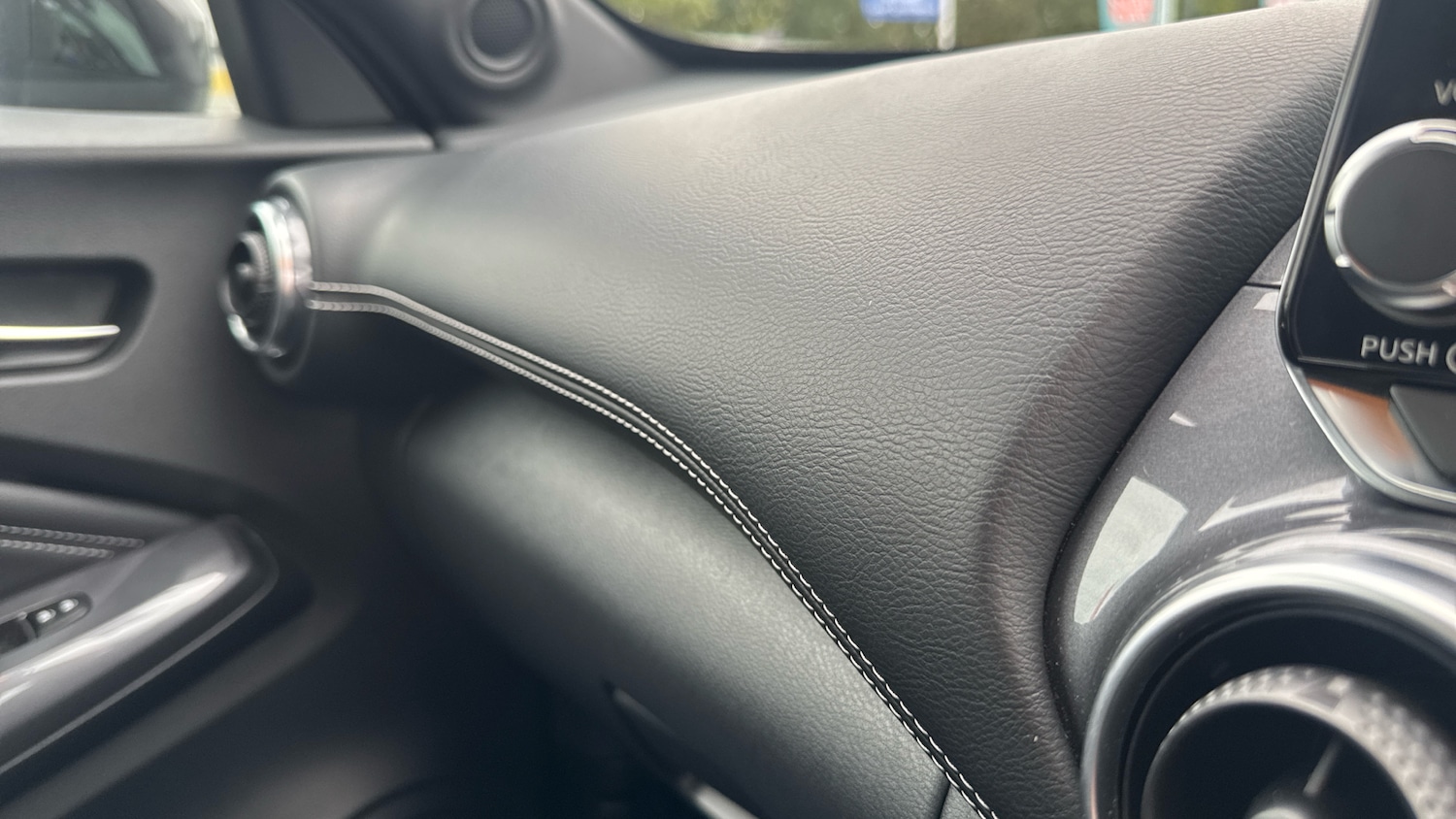 Used Nissan Juke 2022 for sale - 76079689: Photo 42