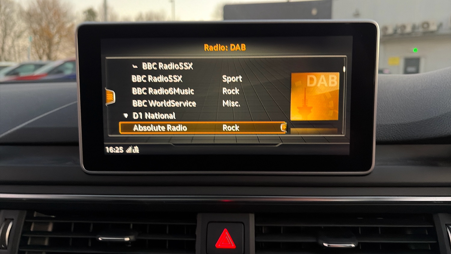 Used Audi A4 2017 for sale - 76638540: Photo 12