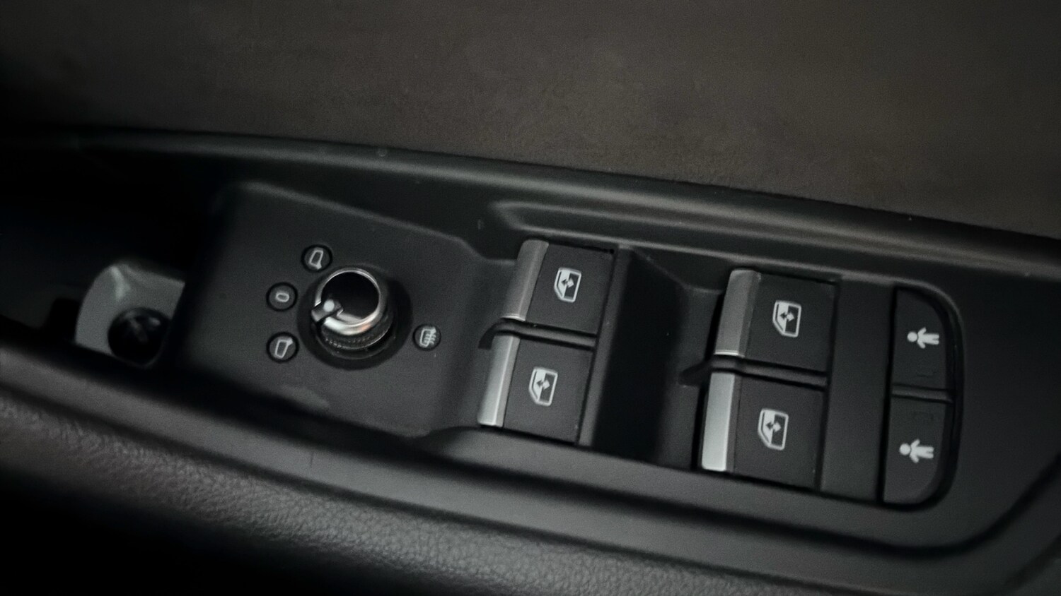 Used Audi A4 2017 for sale - 76638540: Photo 23