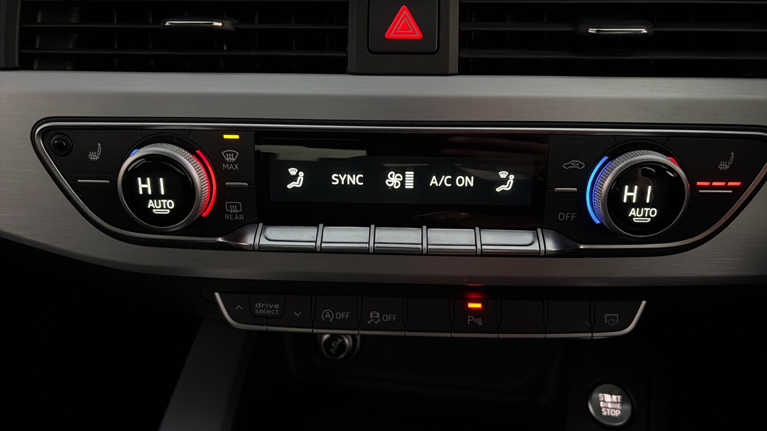 Used Audi A4 2017 for sale - 76638540: Photo 25