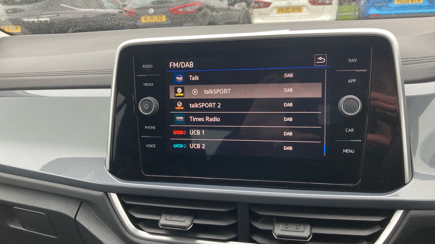 Used Volkswagen T-Roc 2022 for sale - 77975351: Photo 12