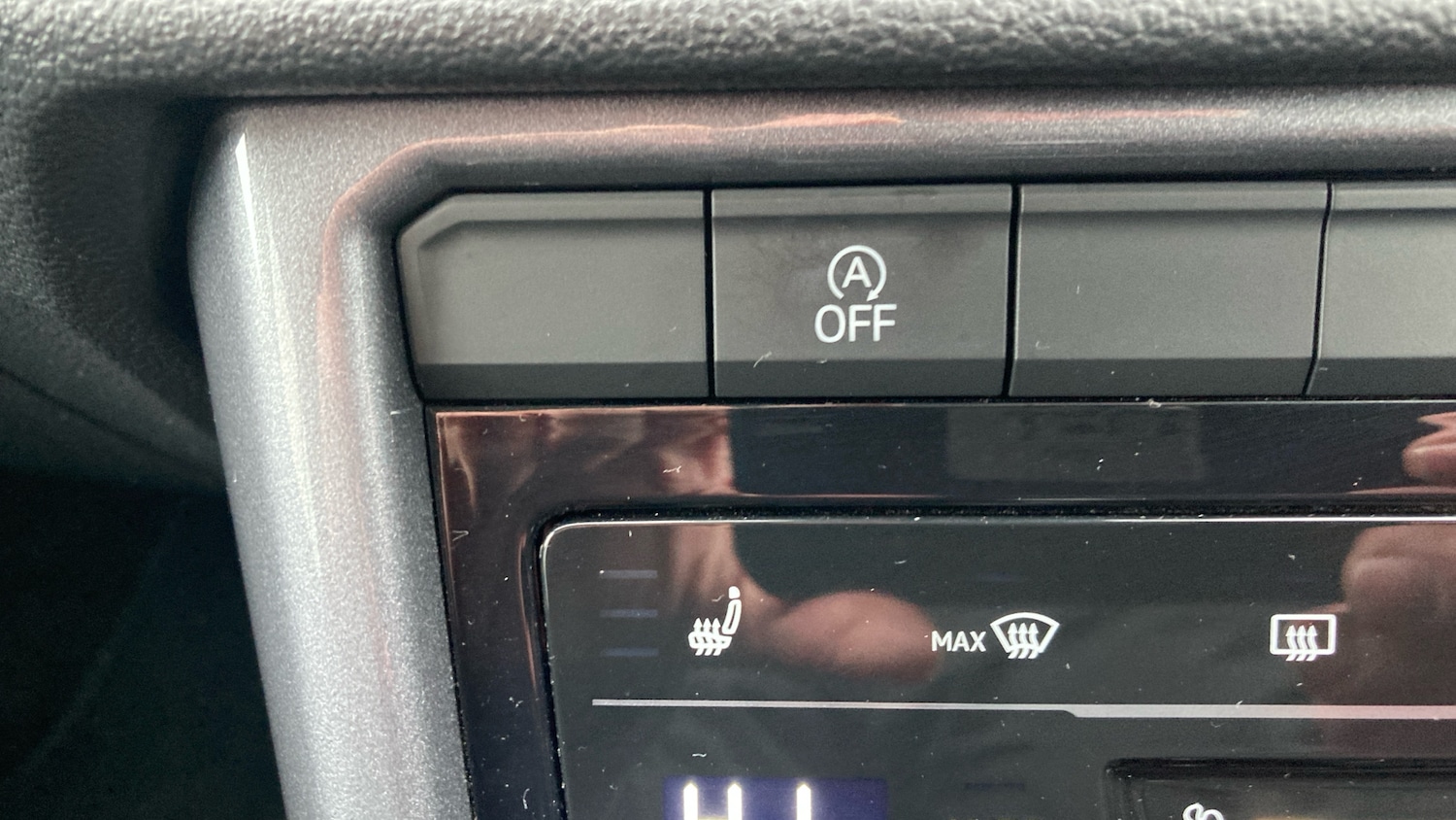 Used Volkswagen T-Roc 2022 for sale - 77975351: Photo 32