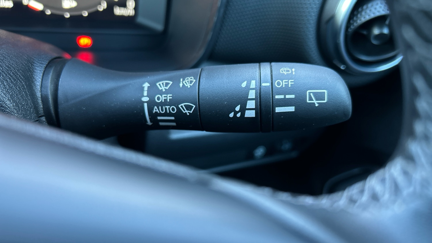 Used Nissan Juke 2025 for sale - 76627819: Photo 36