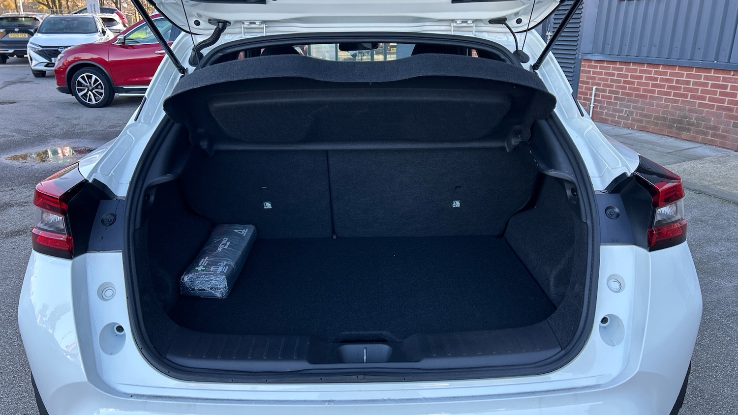 Used Nissan Juke 2025 for sale - 76627819: Photo 4