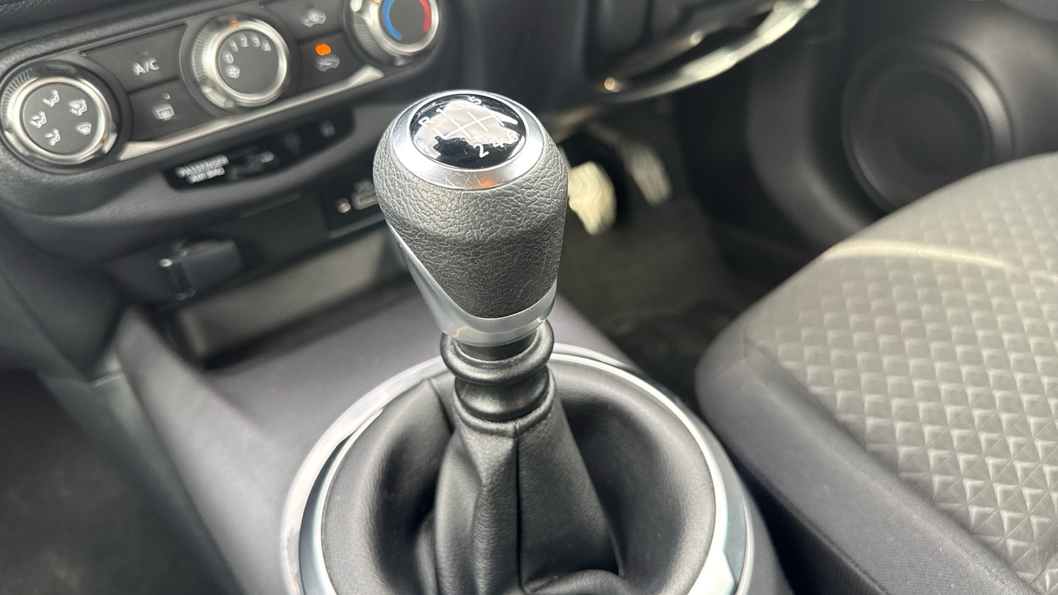 Used Nissan Juke 2023 for sale - 76079687: Photo 13
