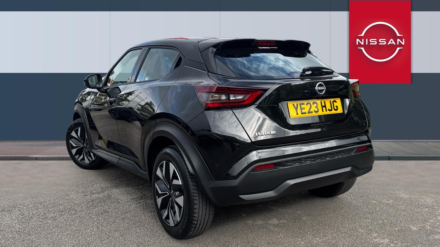 Used Nissan Juke 2023 for sale - 76079687: Photo 2