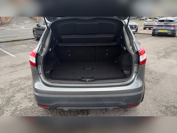 Used Nissan Qashqai 2017 for sale - 78807447: Photo