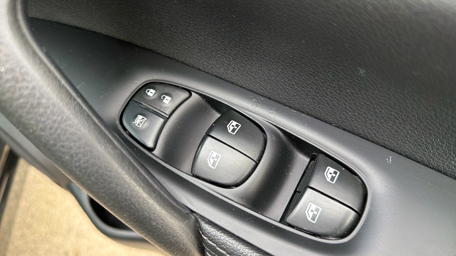 Used Nissan Qashqai 2019 for sale - 77763302: Photo 23