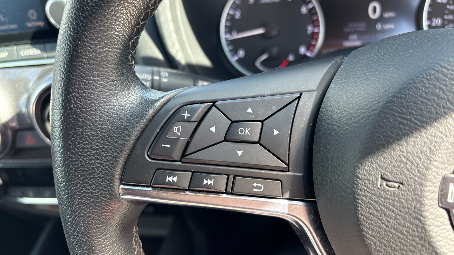 Used Nissan Juke 2023 for sale - 78197290: Photo 25