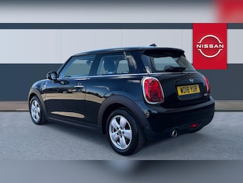 Used MINI Hatch 2018 for sale - 78111912: Photo