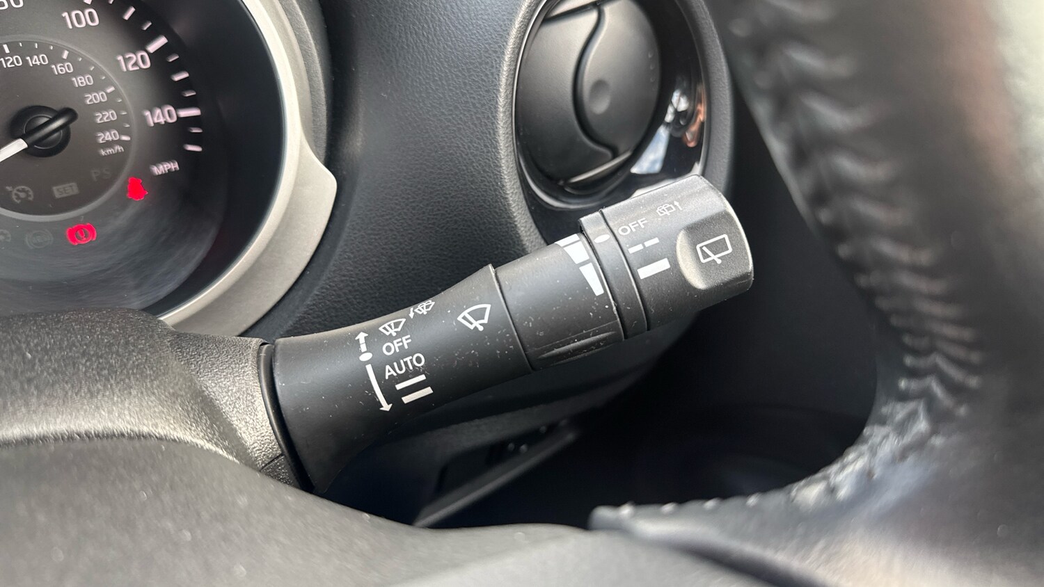 Used Nissan Juke 2018 for sale - 77366037: Photo 27