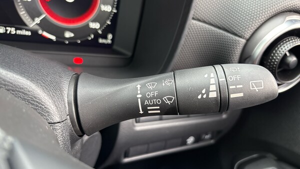 Used Nissan Juke 2024 for sale - 76218673: Photo 25