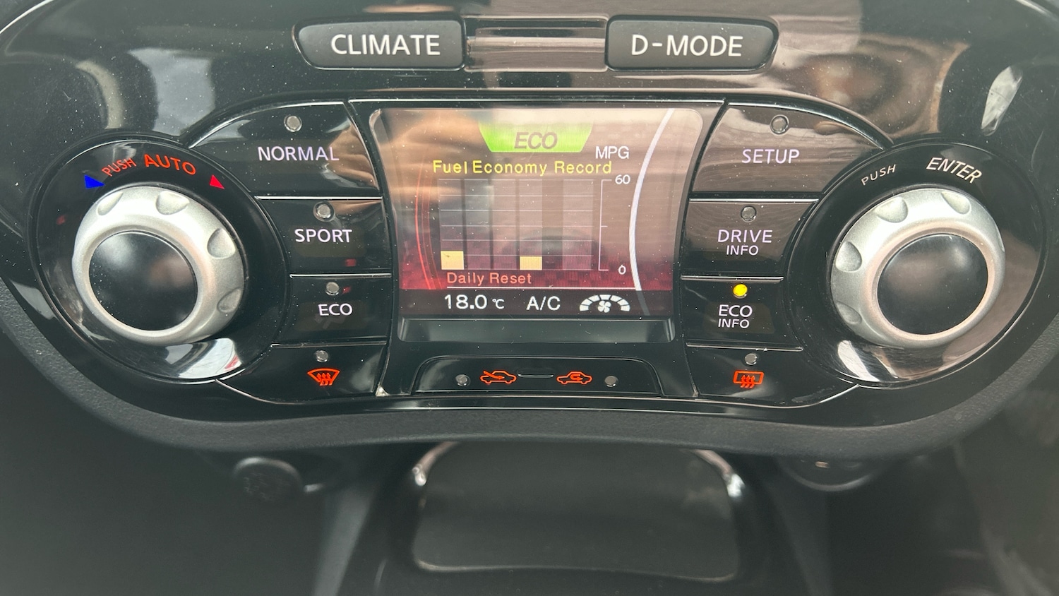 Used Nissan Juke 2019 for sale - 76343883: Photo 31