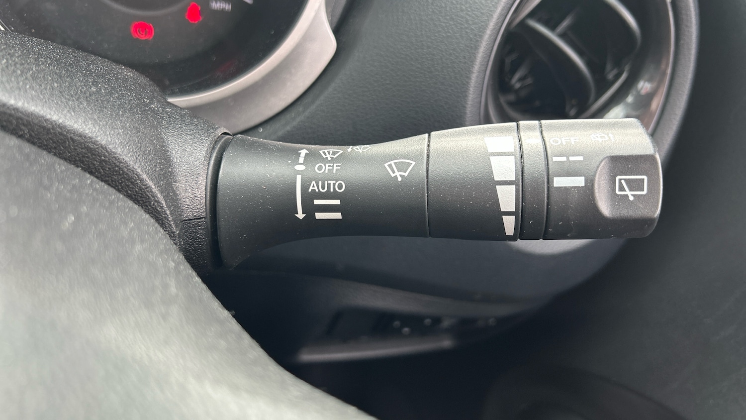 Used Nissan Juke 2019 for sale - 76343883: Photo 35
