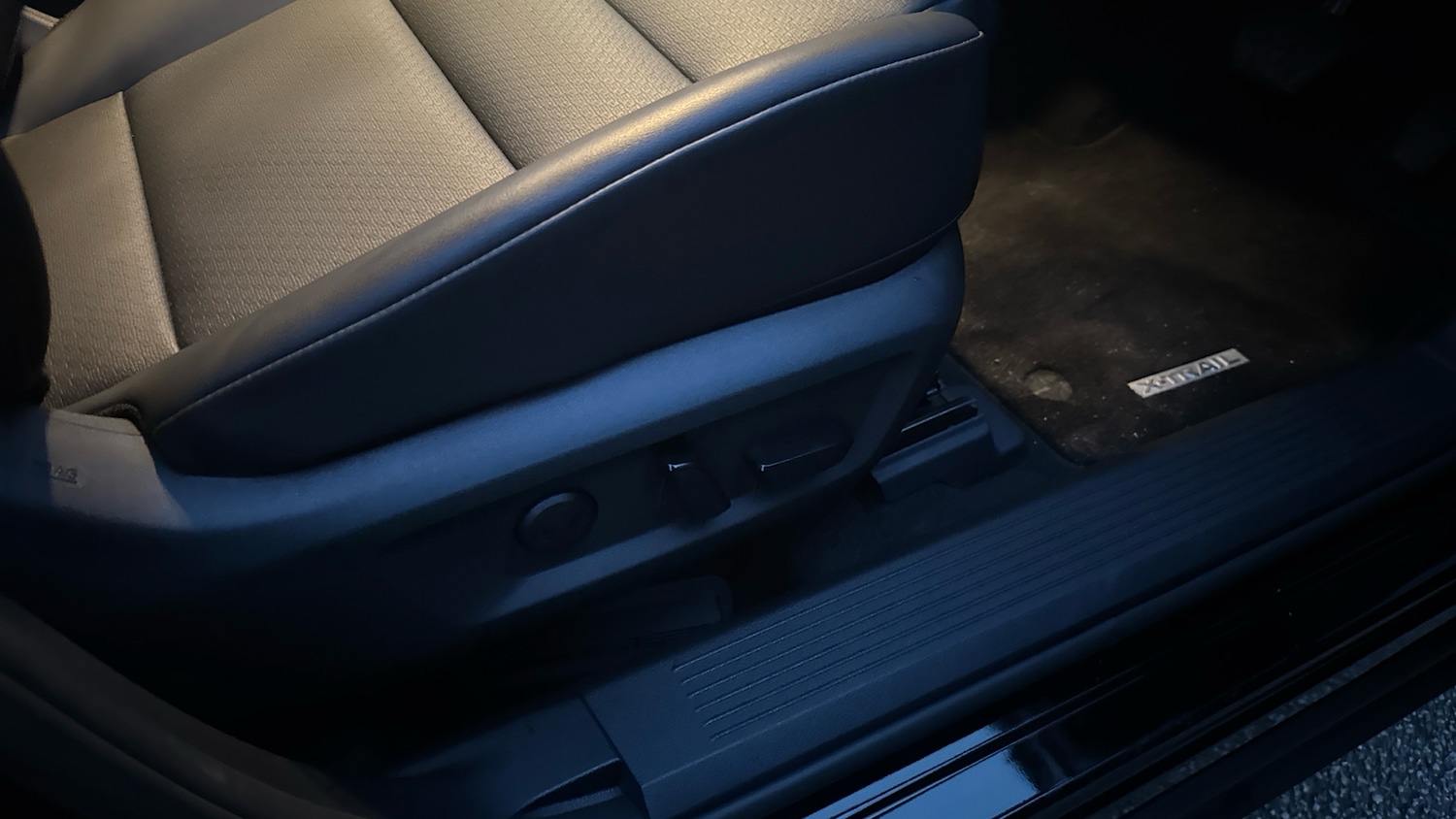 Used Nissan X-Trail 2025 for sale - 77555798: Photo 25