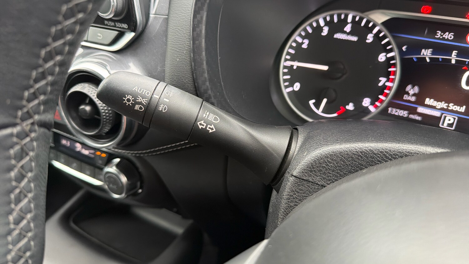 Used Nissan Juke 2023 for sale - 77933908: Photo 30