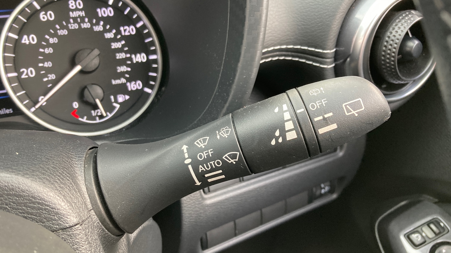 Used Nissan Juke 2022 for sale - 76079688: Photo 23