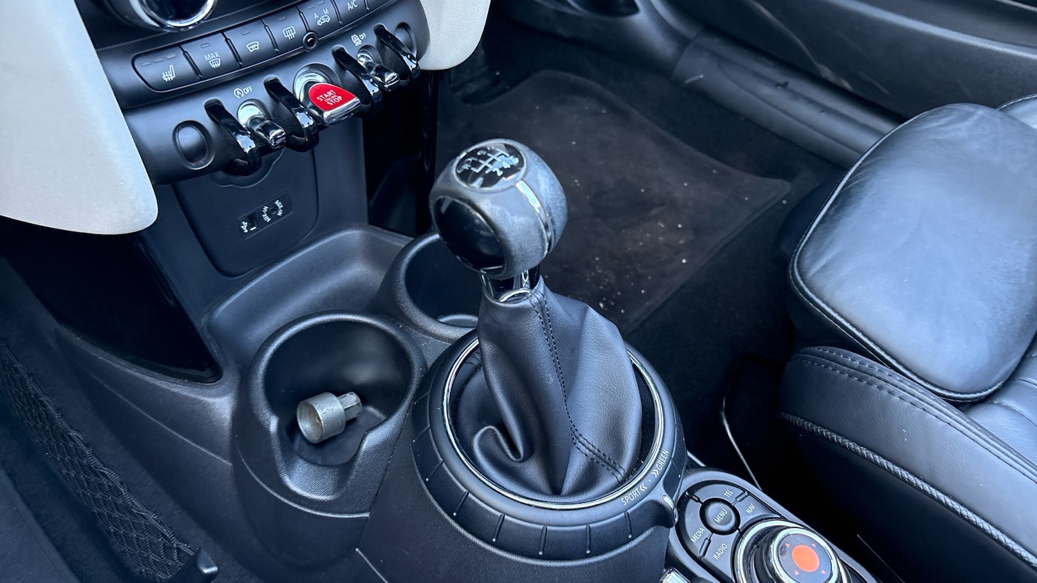 Used MINI Convertible 2017 for sale - 78152868: Photo 13