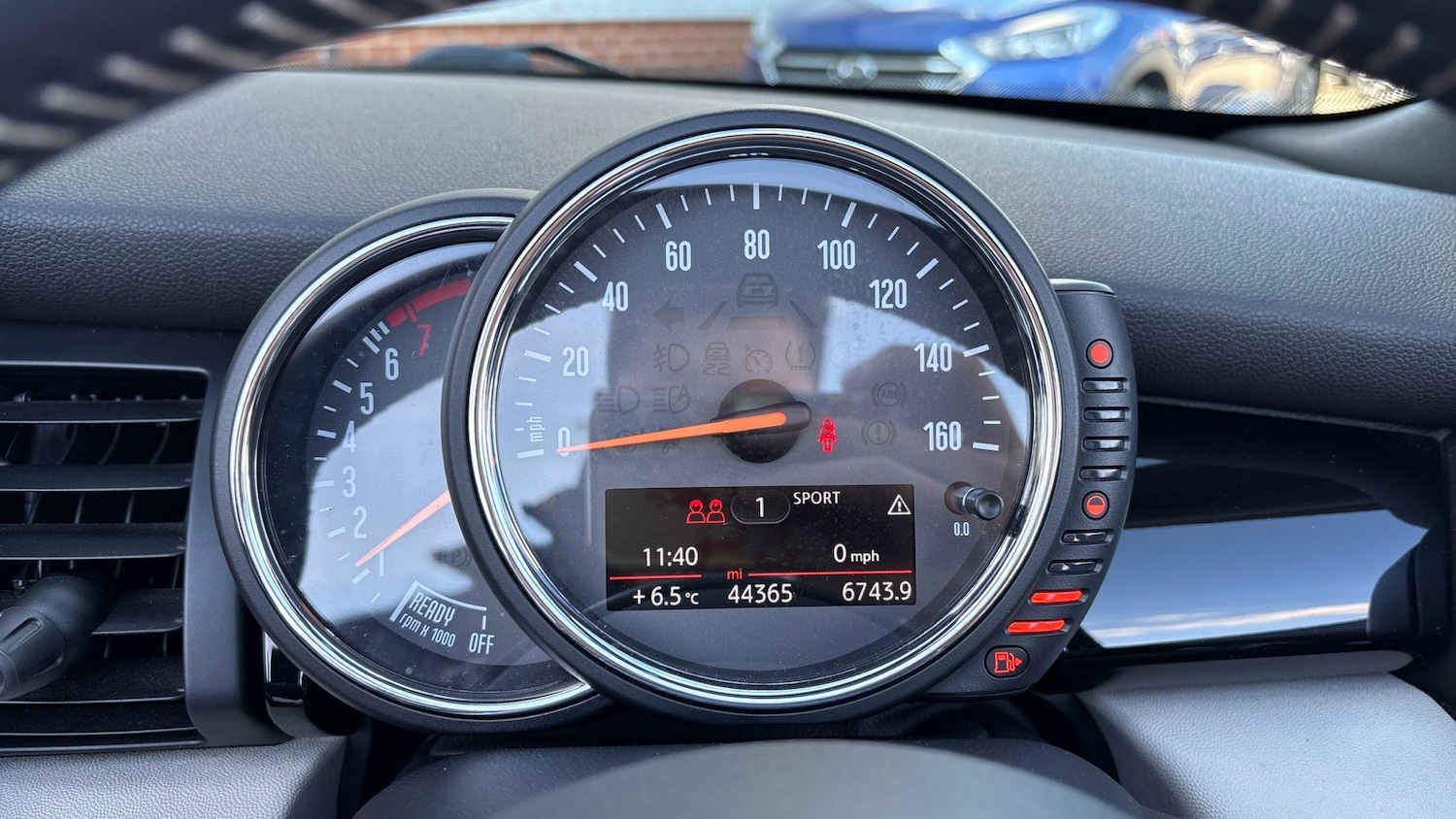 Used MINI Convertible 2017 for sale - 78152868: Photo 18