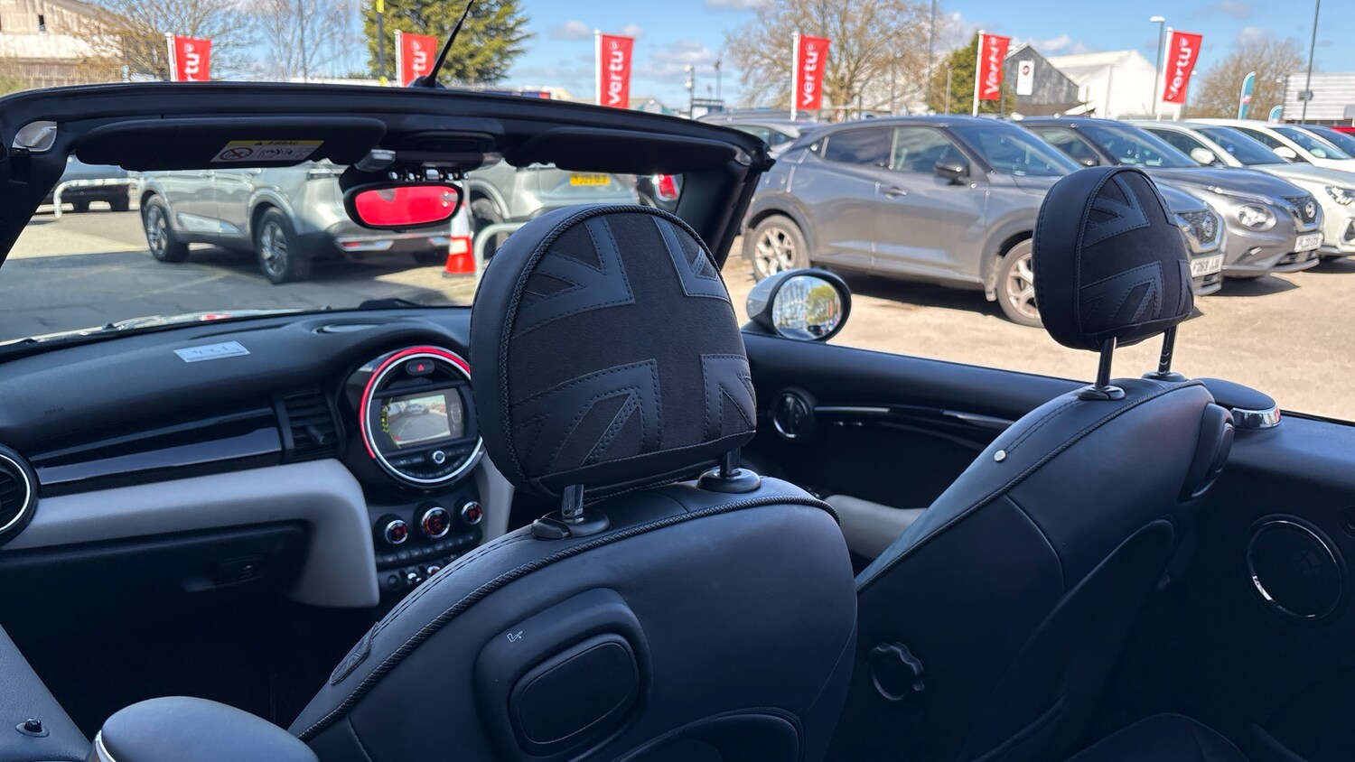 Used MINI Convertible 2017 for sale - 78152868: Photo 45