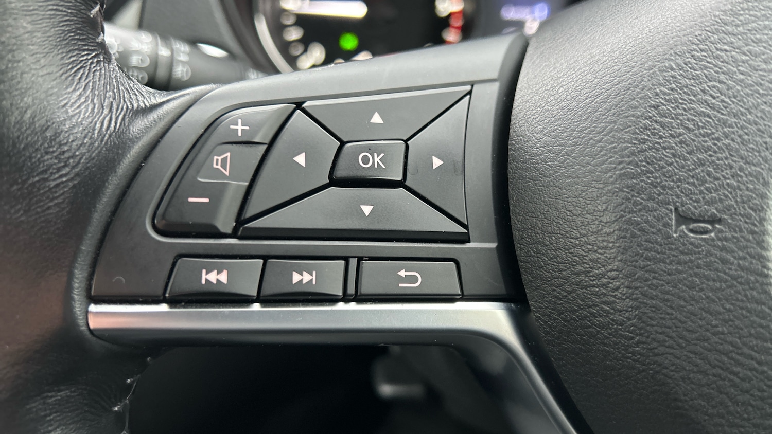 Used Nissan X-Trail 2019 for sale - 77297062: Photo 33