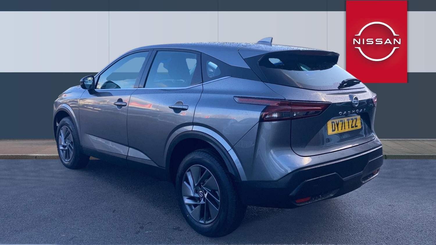 Used Nissan Qashqai 2021 for sale - 76835323: Photo 2