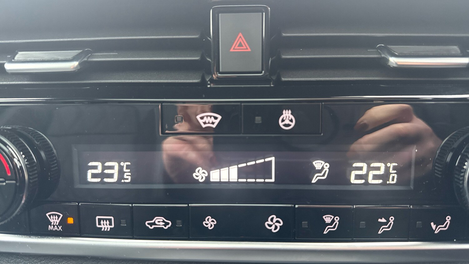 Used Nissan Qashqai 2025 for sale - 76243090: Photo 41