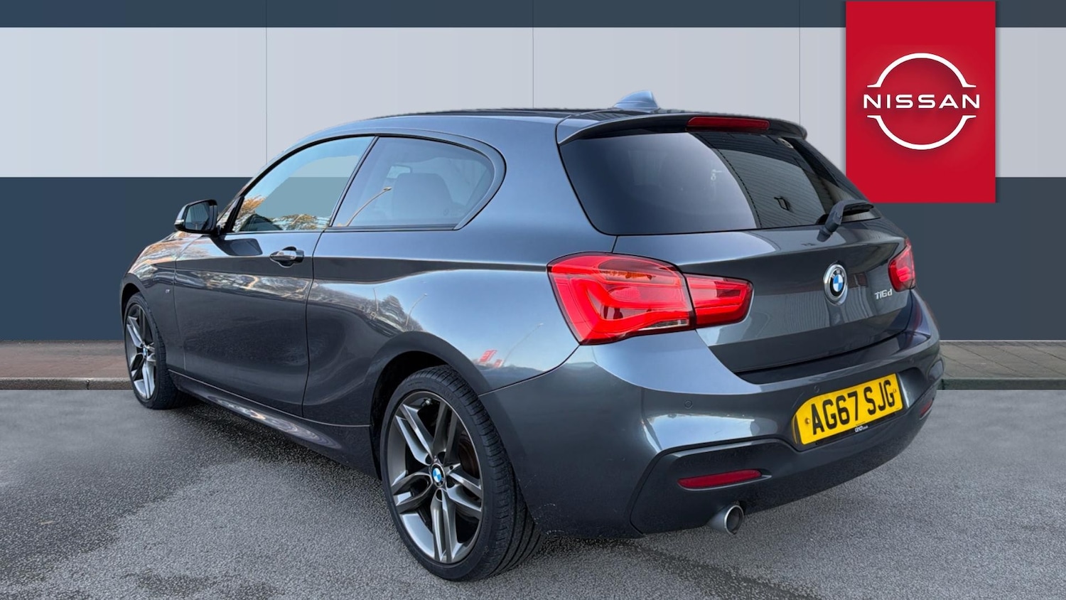 Used BMW 1 Series 2017 for sale - 76627745: Photo 2