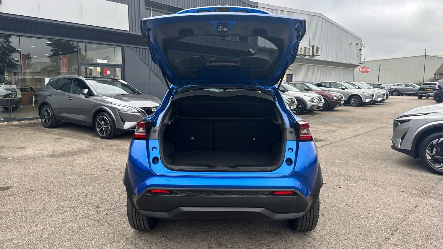 Used Nissan Juke 2024 for sale - 76170627: Photo 4