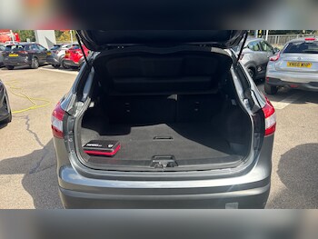 Used Nissan Qashqai 2017 for sale - 75921688: Photo