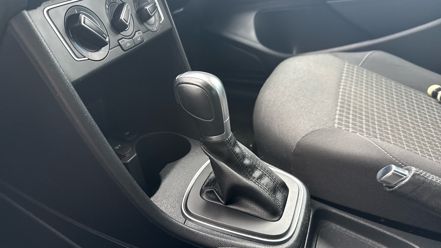 Used Volkswagen Polo 2017 for sale - 77605138: Photo 13