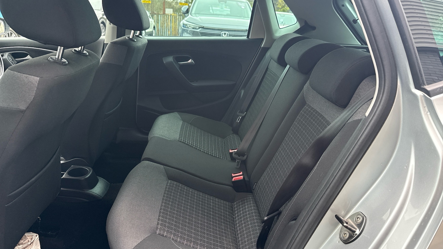 Used Volkswagen Polo 2017 for sale - 77605138: Photo 16