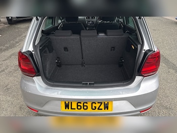 Used Volkswagen Polo 2017 for sale - 77605138: Photo