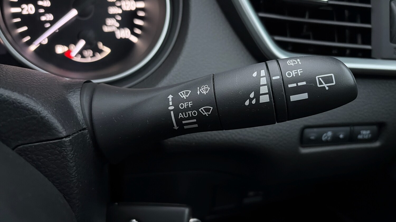 Used Nissan Qashqai 2019 for sale - 77435602: Photo 31