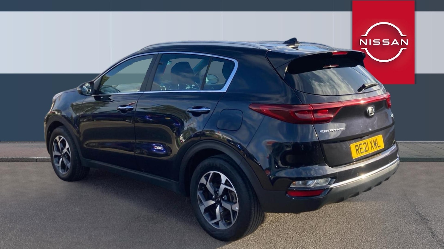 Used Kia Sportage 2021 for sale - 76895171: Photo 2