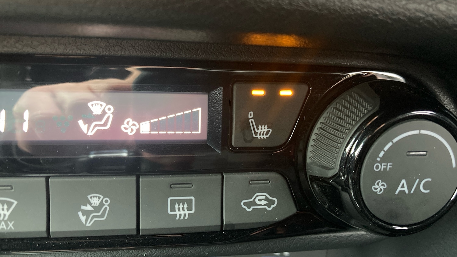 Used Nissan Juke 2024 for sale - 77668387: Photo 31