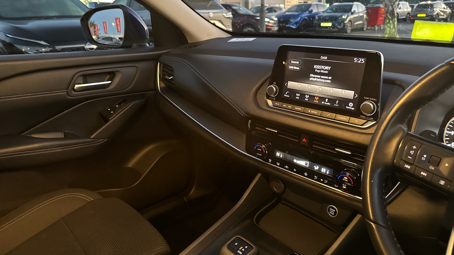 Used Nissan Qashqai 2022 for sale - 76663610: Photo 14