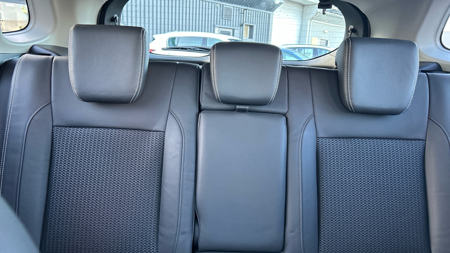 Used Suzuki SX4 S-Cross 2023 for sale - 76879217: Photo 15