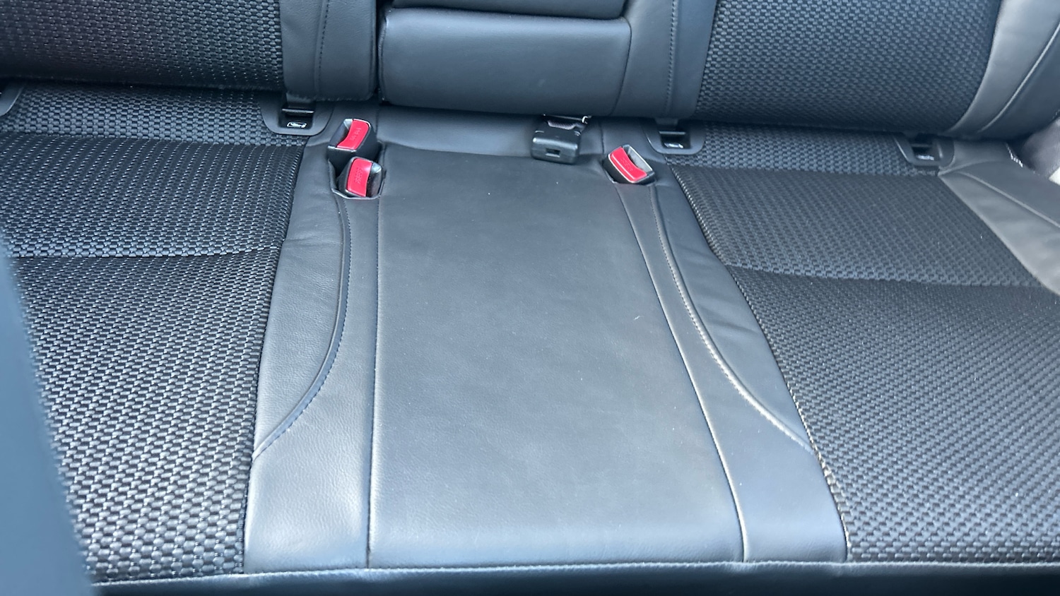 Used Suzuki SX4 S-Cross 2023 for sale - 76879217: Photo 17