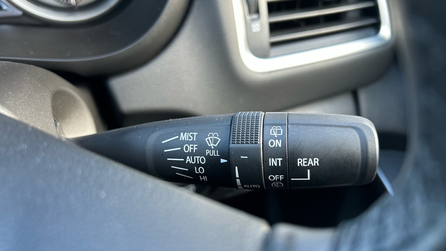 Used Suzuki SX4 S-Cross 2023 for sale - 76879217: Photo 34