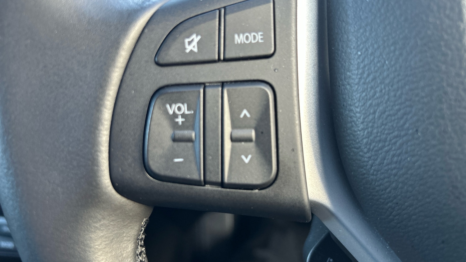 Used Suzuki SX4 S-Cross 2023 for sale - 76879217: Photo 35