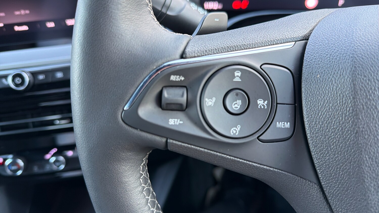 Used Vauxhall Mokka 2023 for sale - 77973882: Photo 35