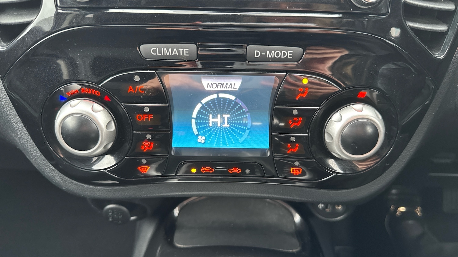 Used Nissan Juke 2018 for sale - 77271256: Photo 31