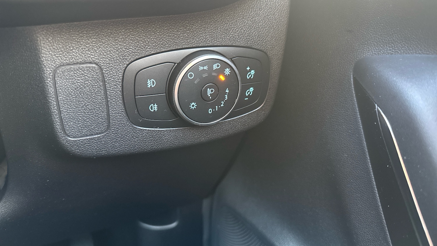 Used Ford Puma 2020 for sale - 76903858: Photo 23