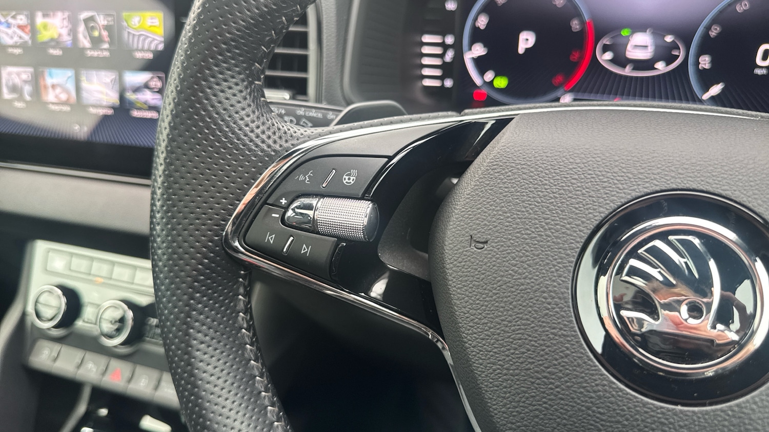 Used Skoda Karoq 2022 for sale - 76914015: Photo 31