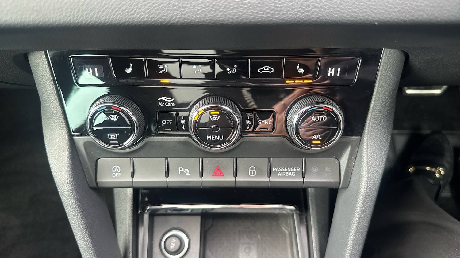 Used Skoda Karoq 2022 for sale - 76914015: Photo 34