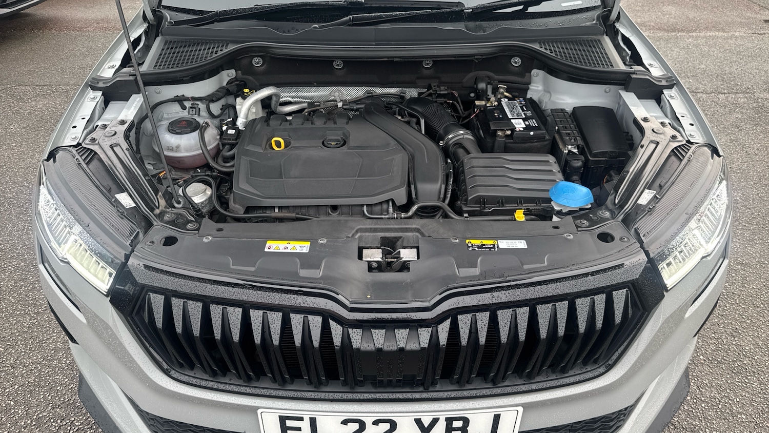Used Skoda Karoq 2022 for sale - 76914015: Photo 8